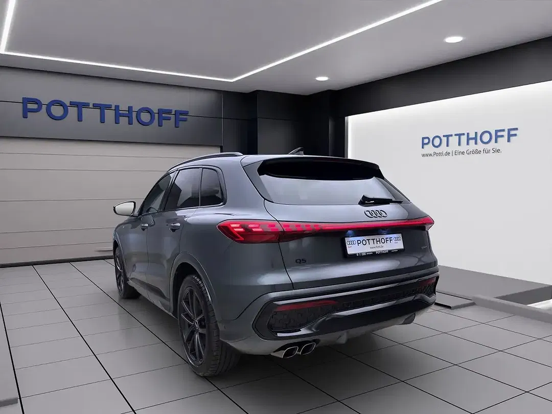 Audi Q5 - Thumbnail 3