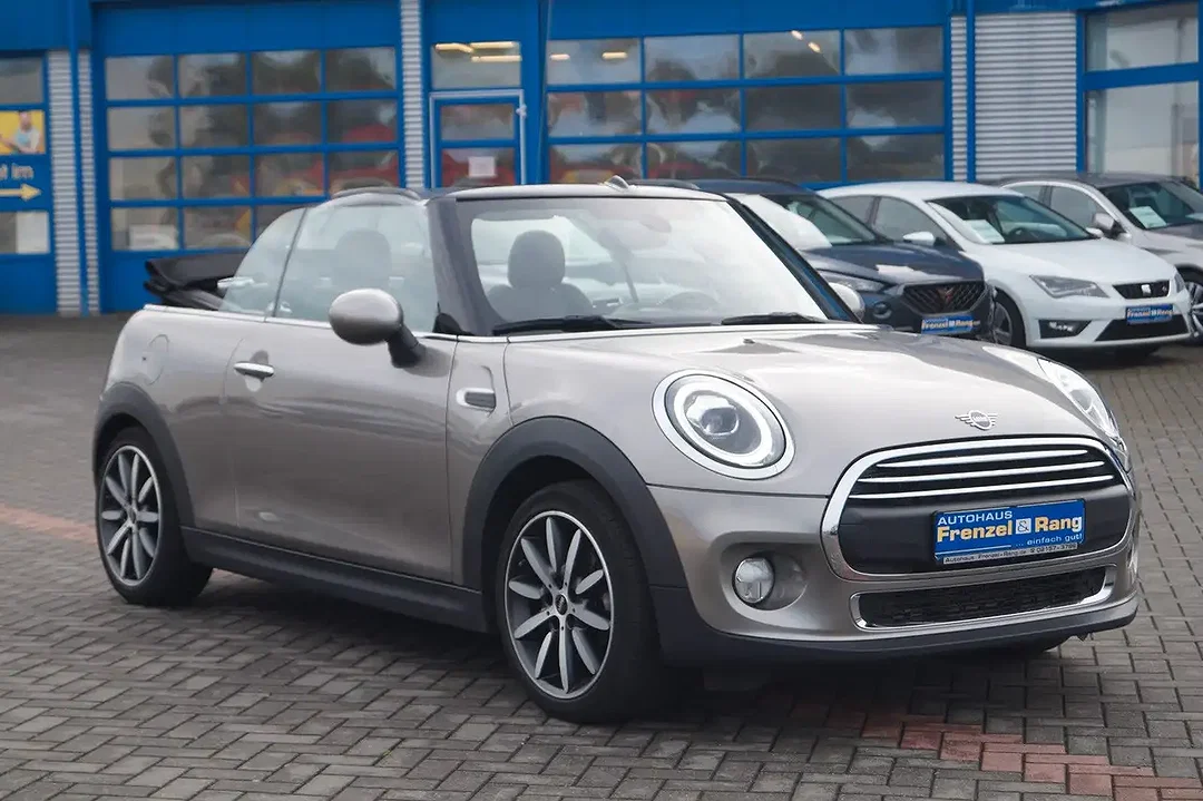 MINI Cooper Cabrio - Afbeelding 1