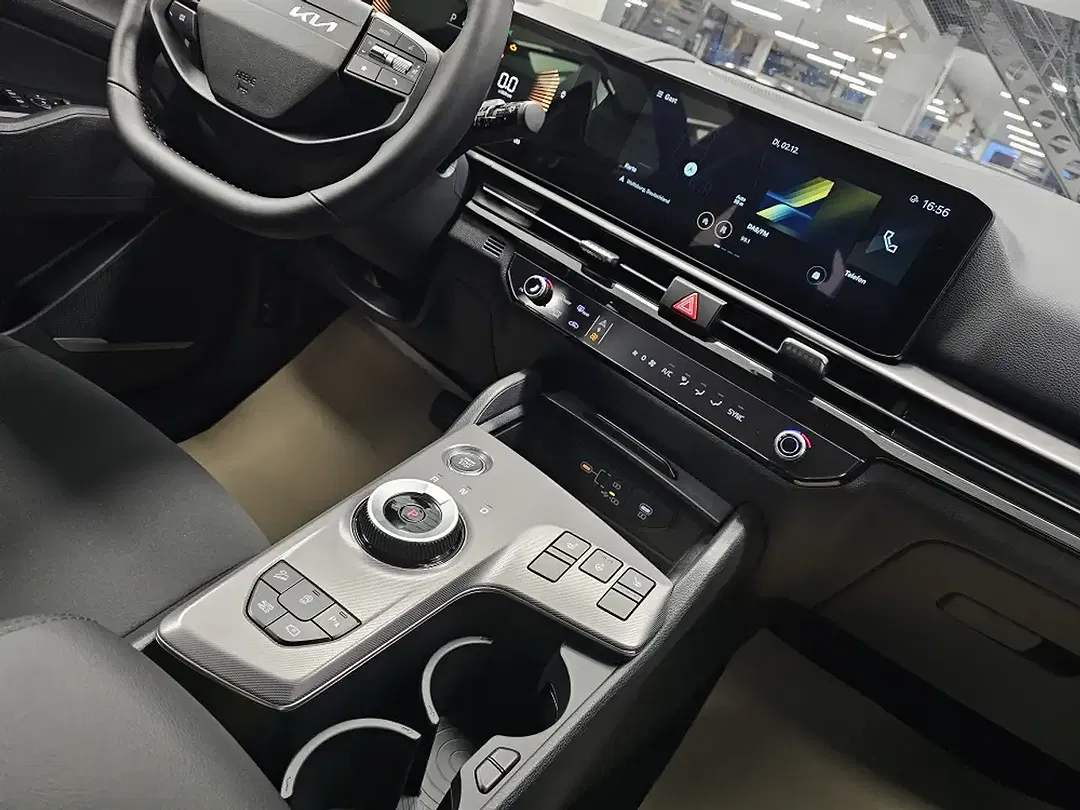 Kia Sportage - Thumbnail 10