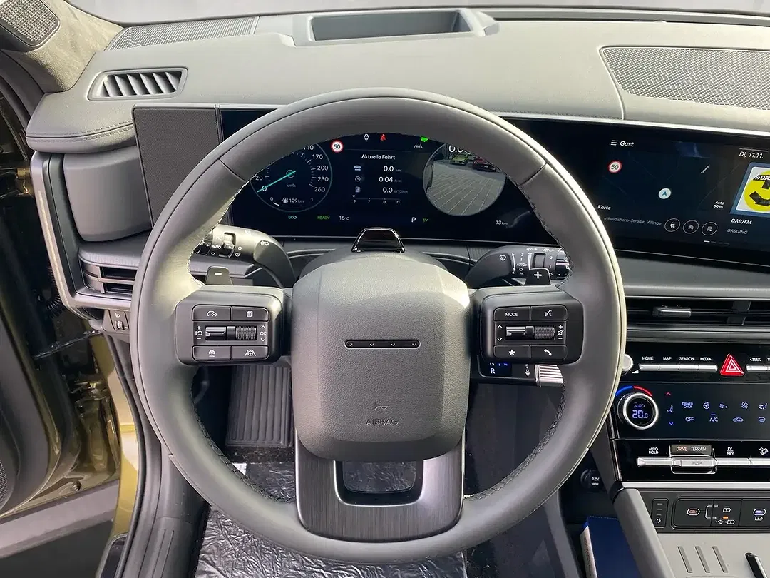 Hyundai SANTA FE - Thumbnail 8