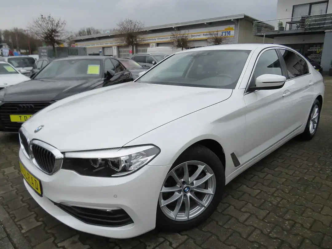 BMW 520 - Afbeelding 1