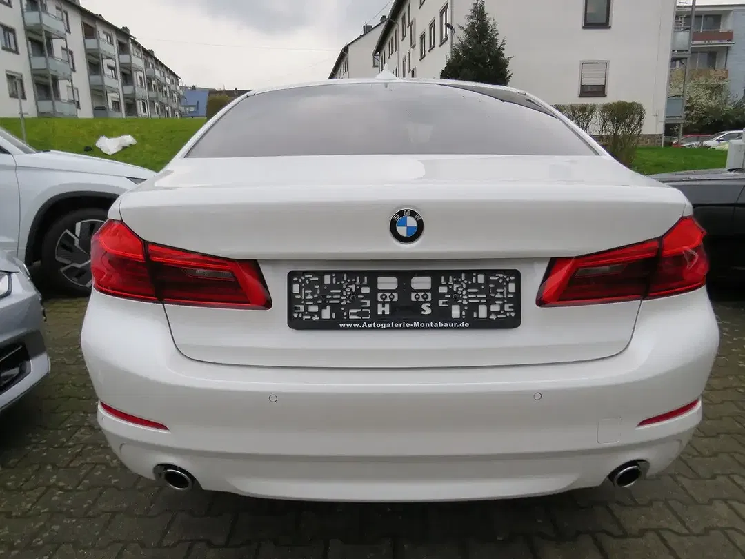BMW 520 - Thumbnail 5
