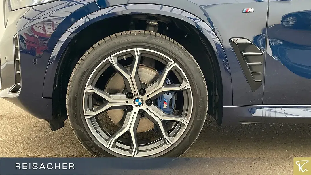 BMW X5 - Thumbnail 3