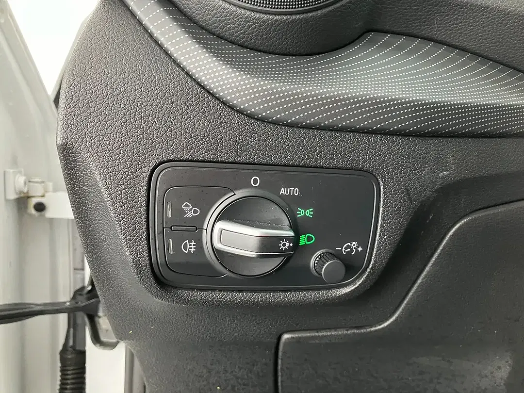 Audi Q2 - Thumbnail 12