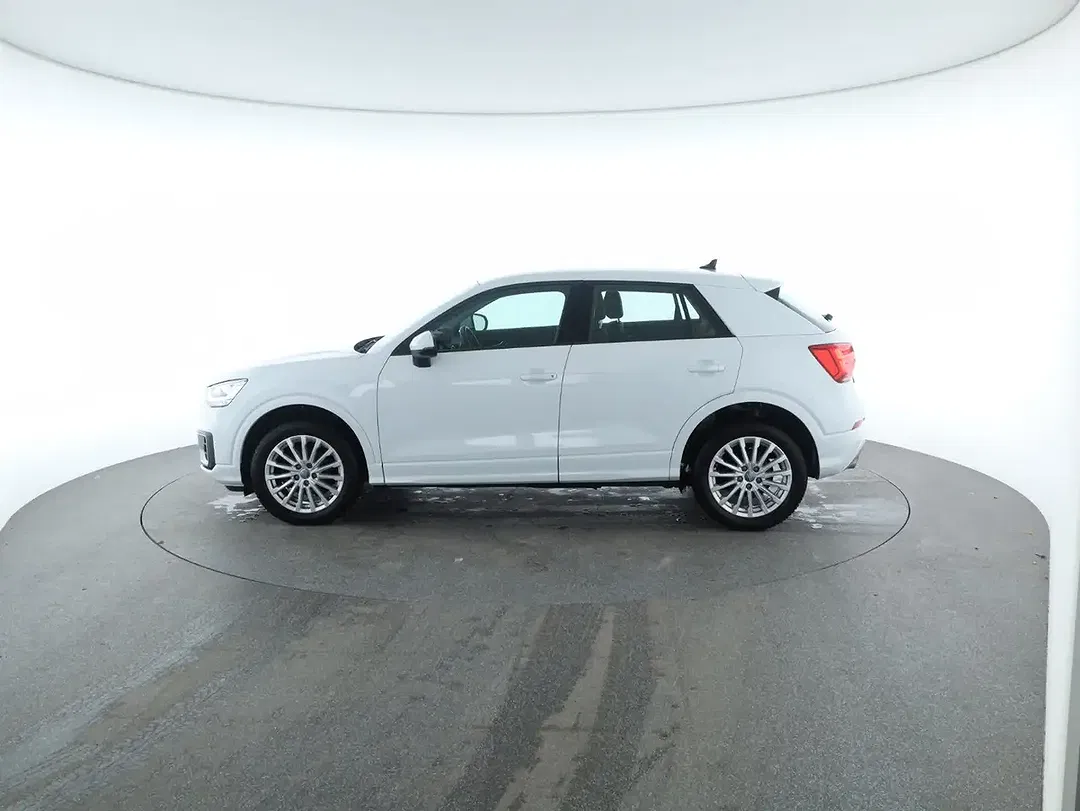 Audi Q2 - Thumbnail 2