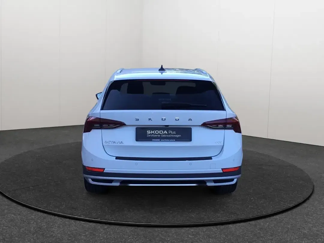 Skoda Octavia - Thumbnail 7