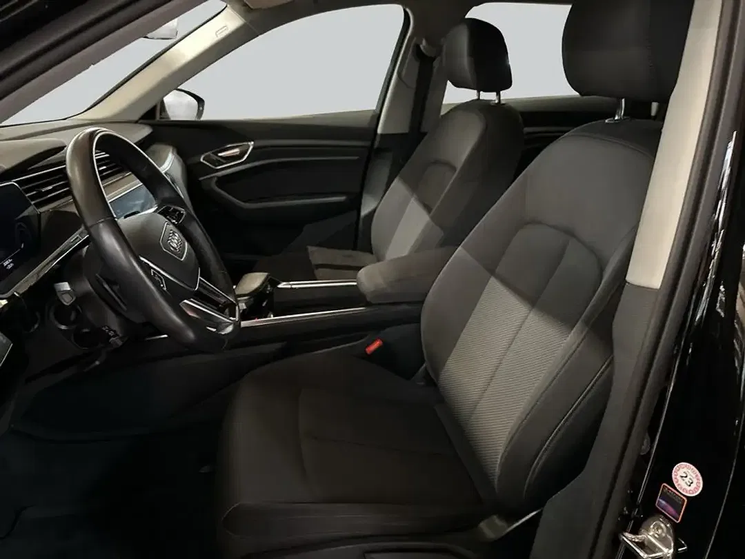 Audi e-tron - Thumbnail 11