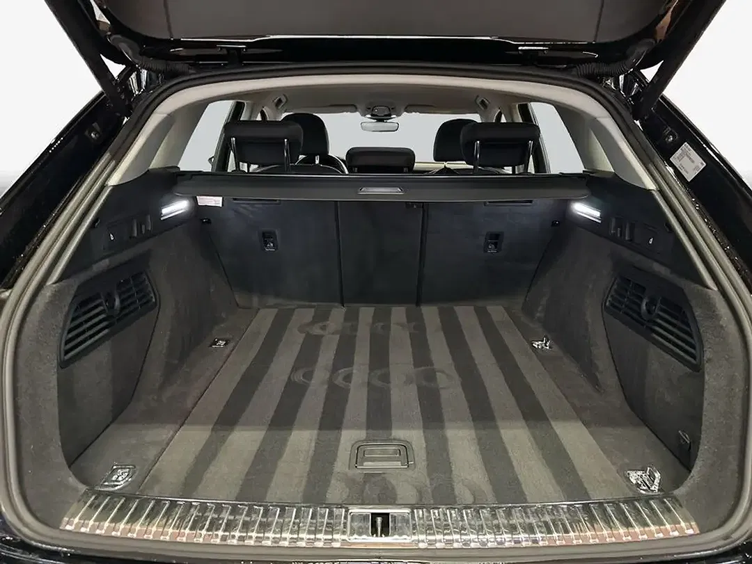 Audi e-tron - Thumbnail 9