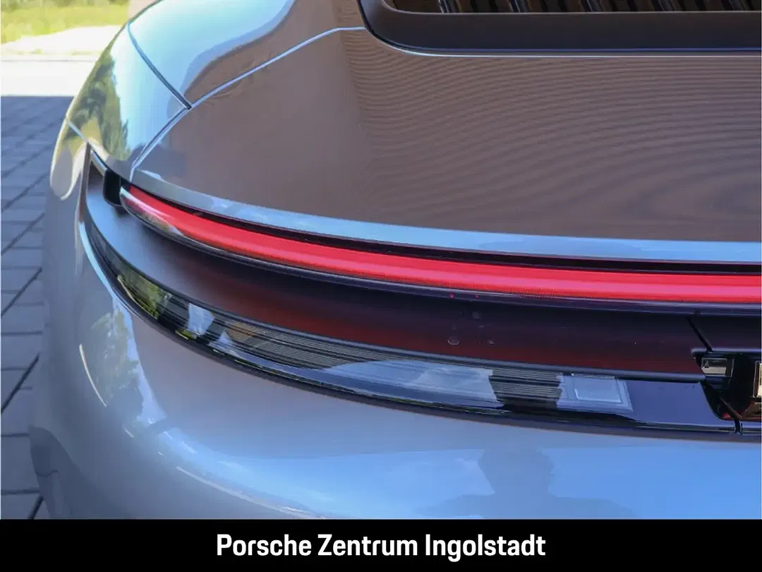 Porsche 911 - Thumbnail 11