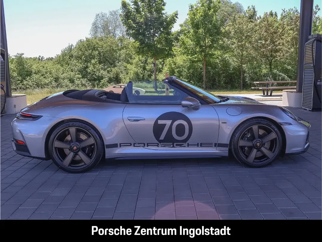 Porsche 911 - Thumbnail 14