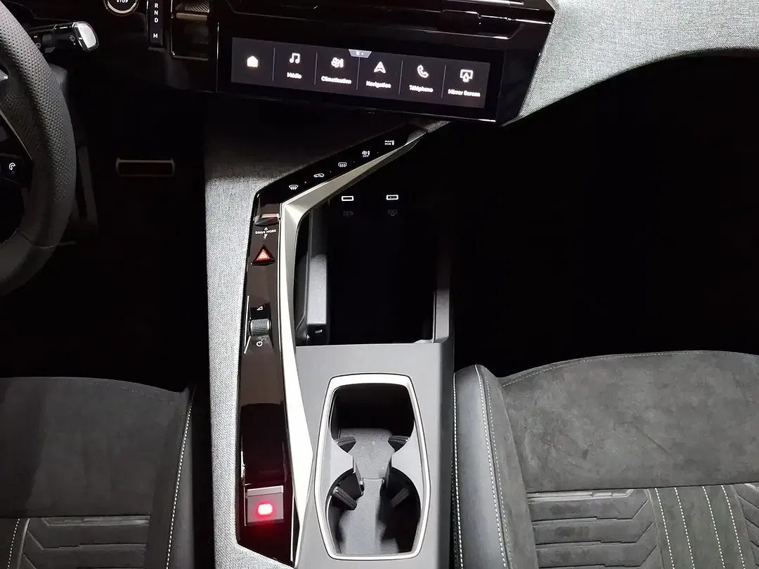 Peugeot 3008 - Thumbnail 14