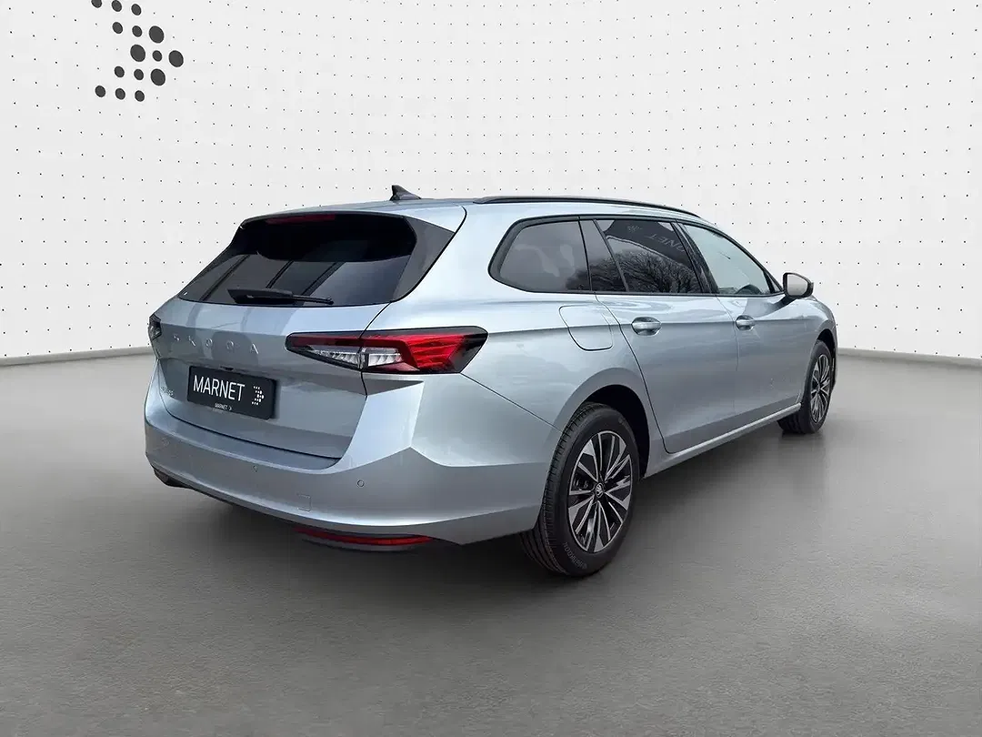 Skoda Superb - Thumbnail 3