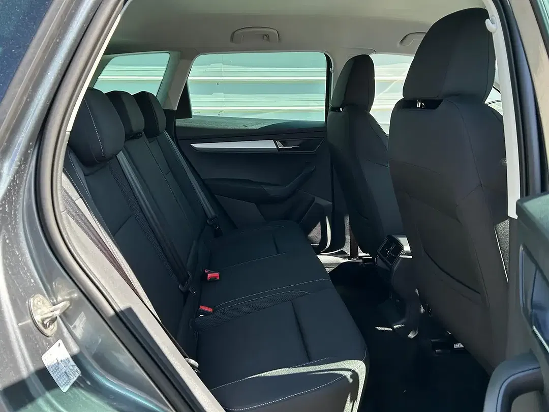 Skoda Karoq - Thumbnail 14