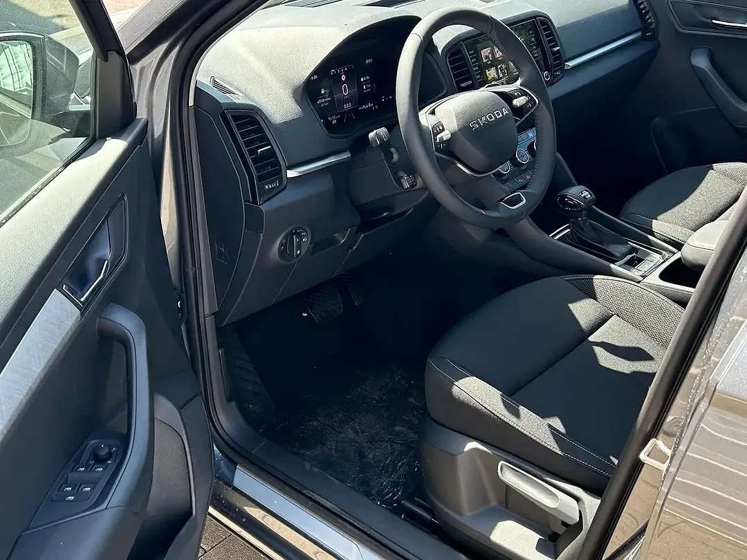 Skoda Karoq - Thumbnail 6