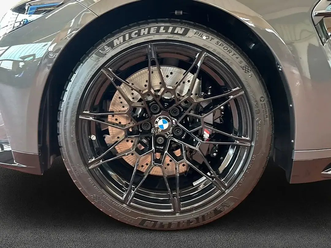 BMW M3 - Thumbnail 7
