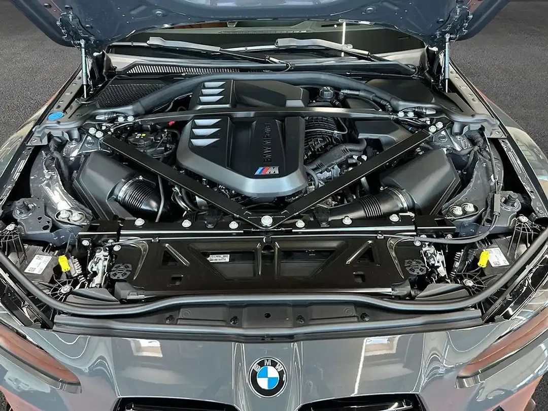 BMW M3 - Thumbnail 8