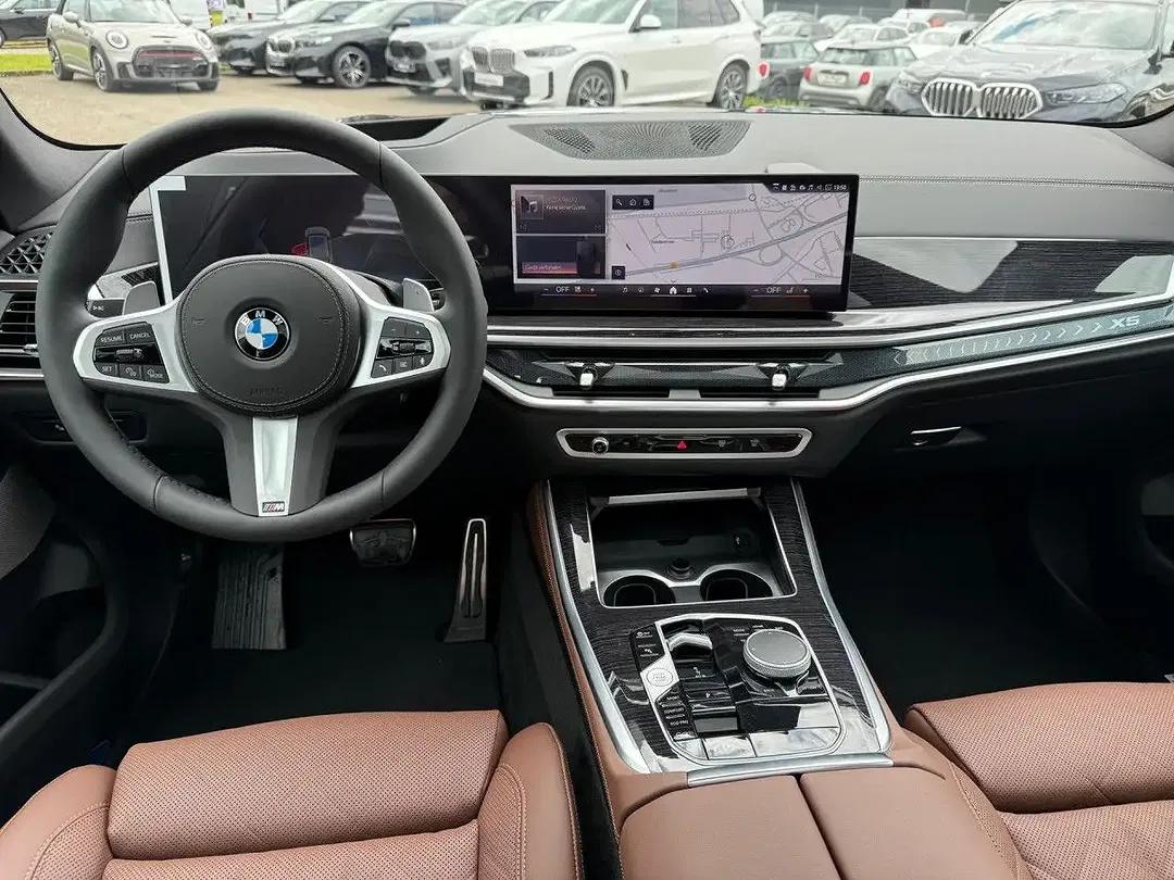 BMW X5 - Thumbnail 11