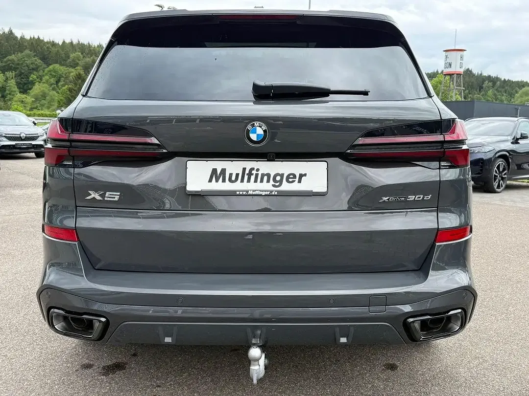BMW X5 - Thumbnail 6