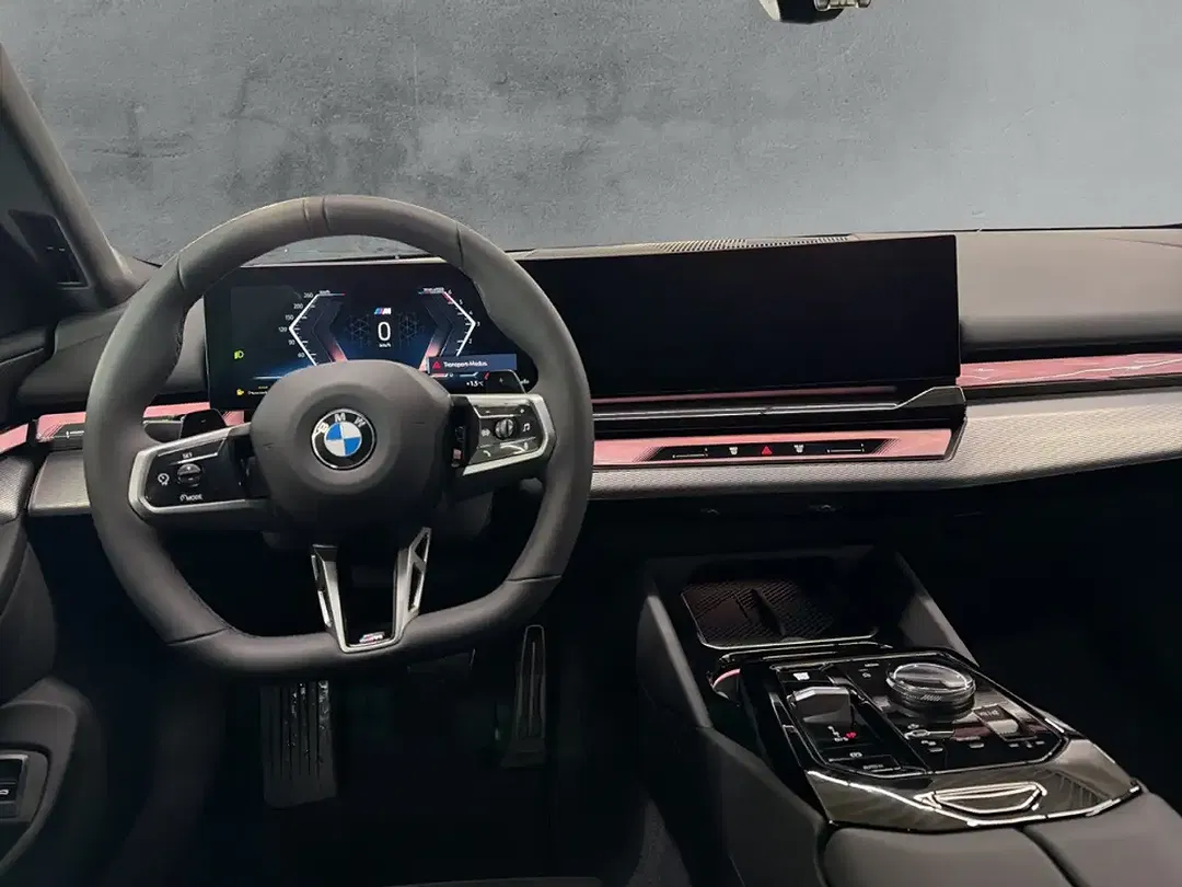 BMW 520 - Thumbnail 10