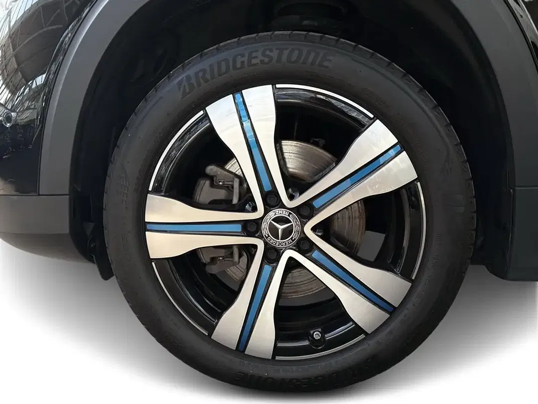 Mercedes-Benz EQB 250 - Thumbnail 9