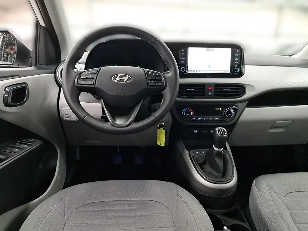 Hyundai i10 - Thumbnail 10
