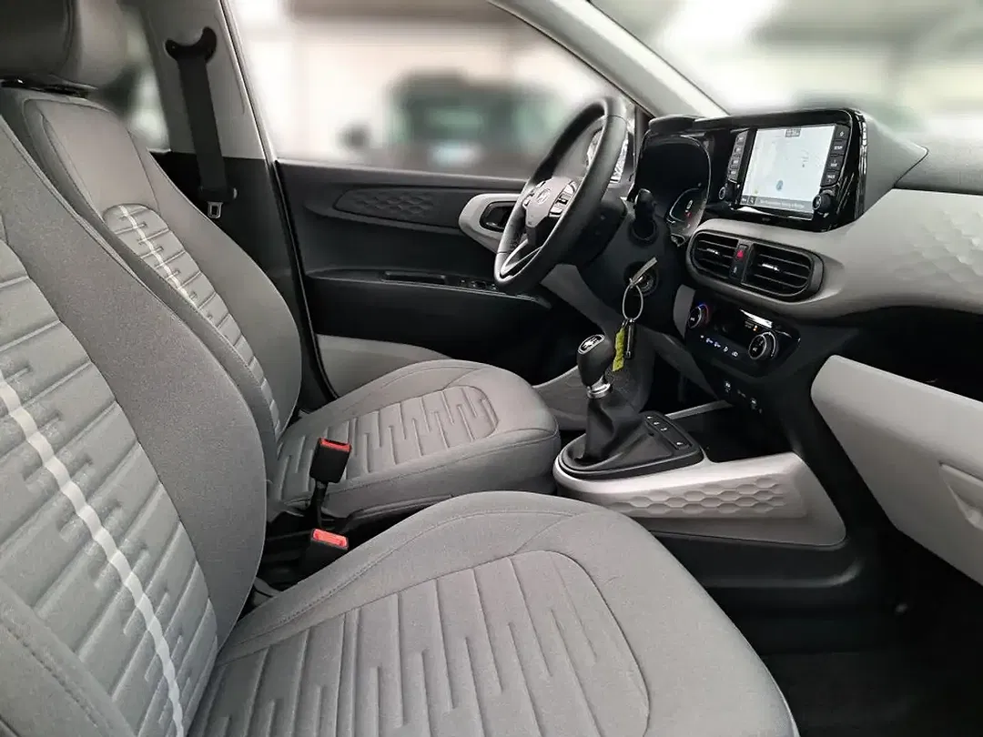 Hyundai i10 - Thumbnail 14