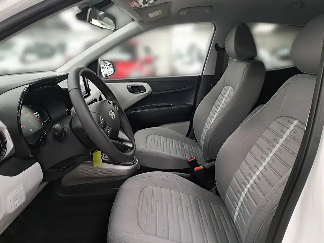 Hyundai i10 - Thumbnail 7