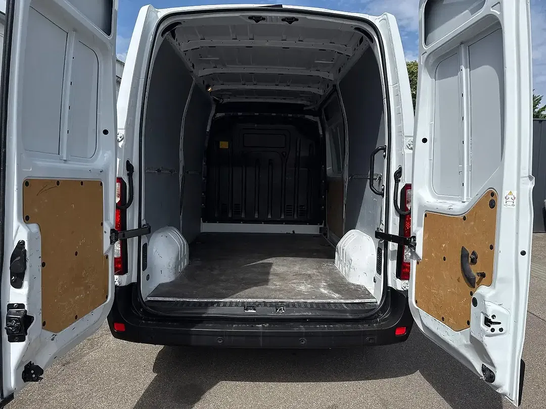Opel Movano - Thumbnail 11