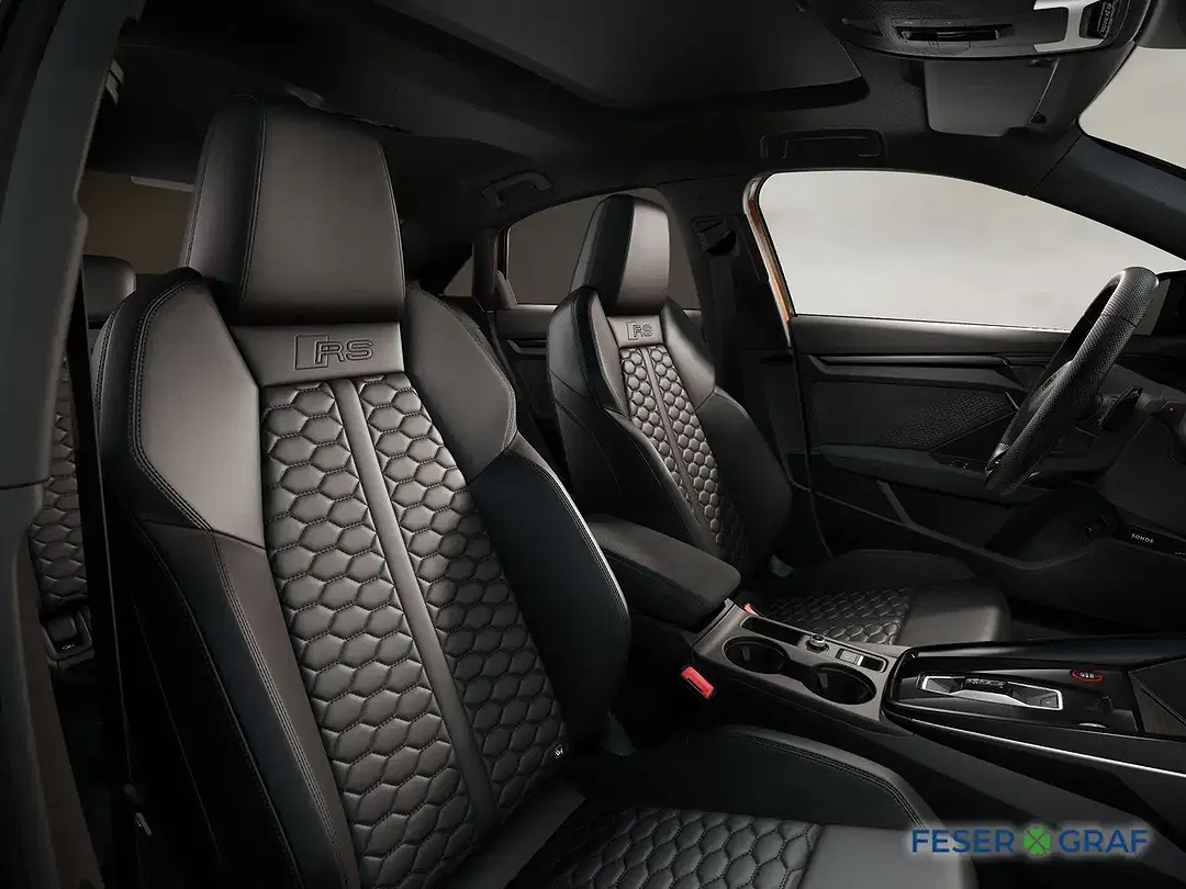 Audi RS3 - Thumbnail 9