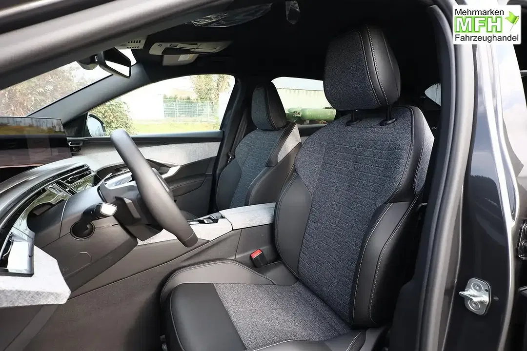 Peugeot 3008 - Thumbnail 5