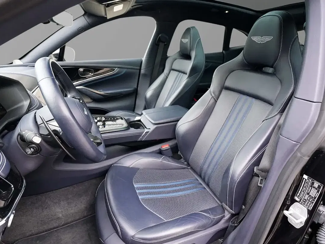 Aston Martin DBX - Thumbnail 20