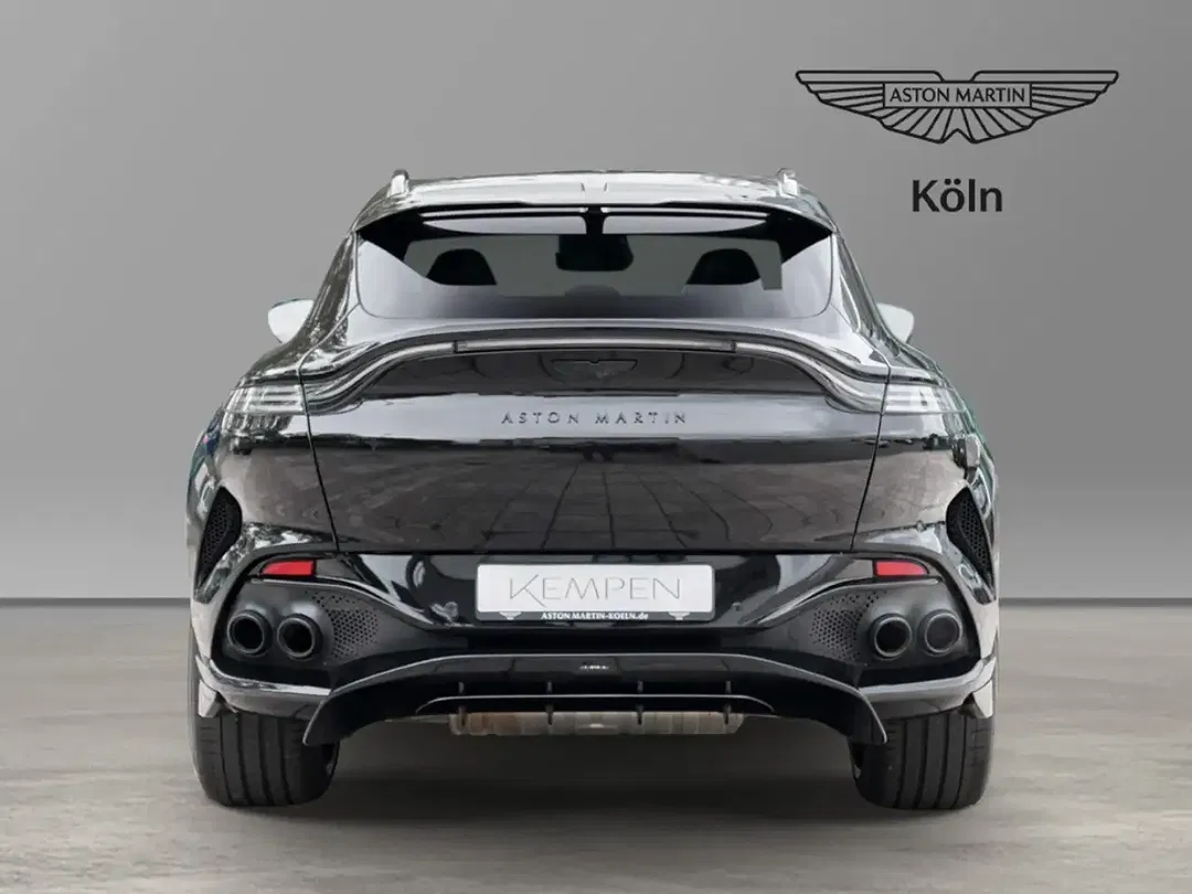 Aston Martin DBX - Thumbnail 5