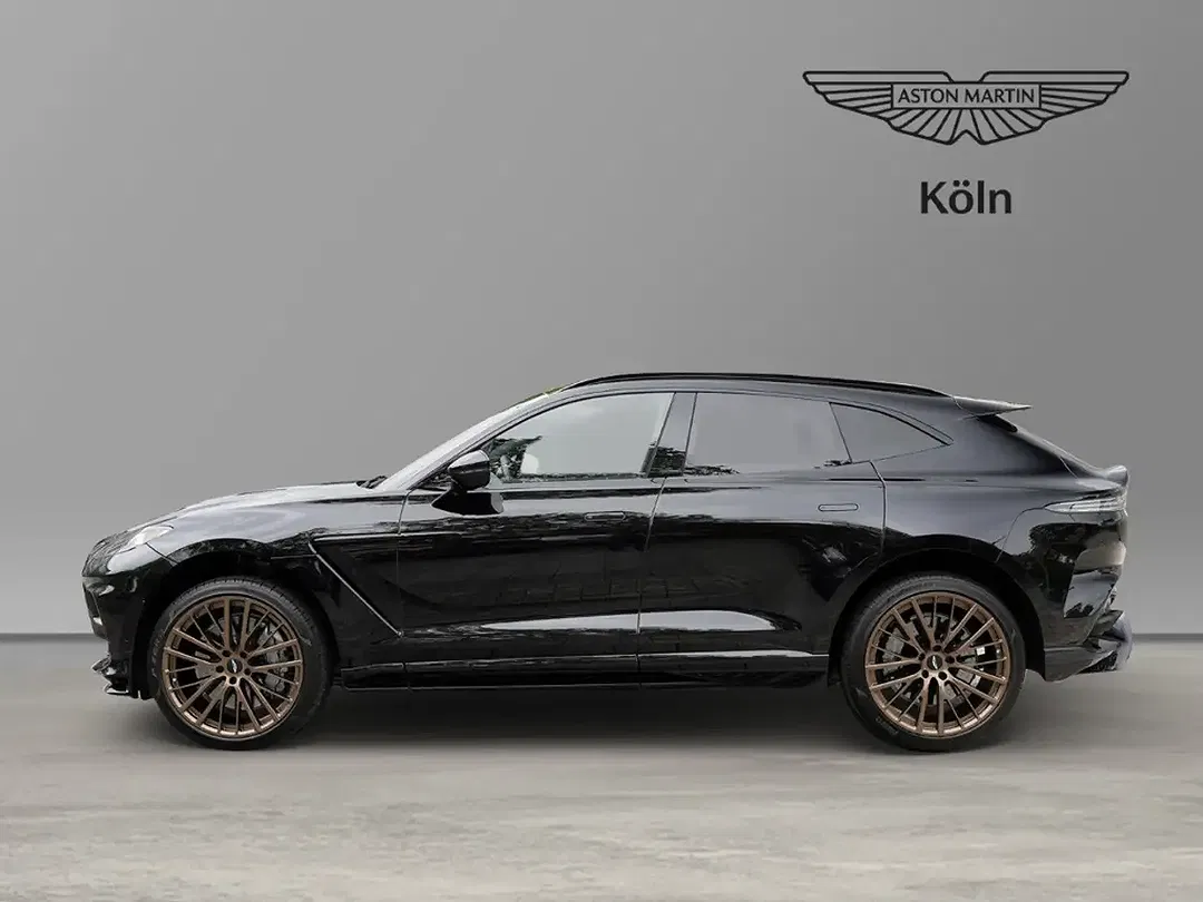 Aston Martin DBX - Thumbnail 7