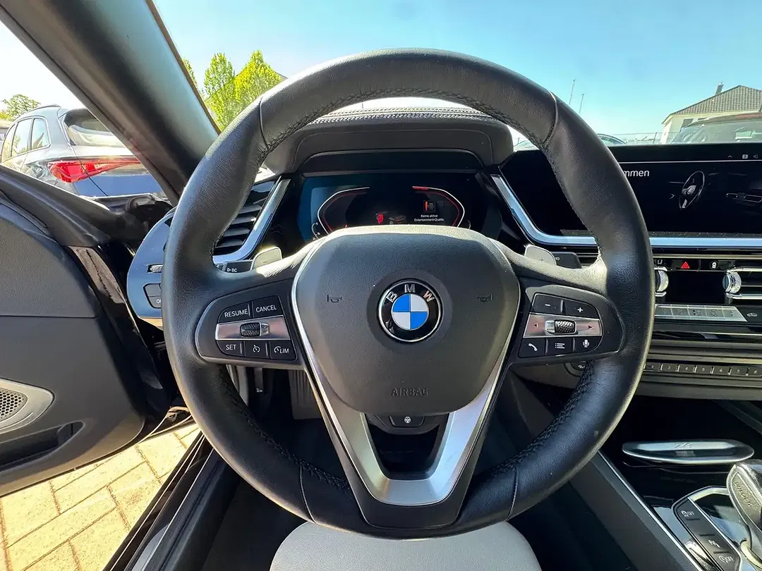 BMW Z4 - Thumbnail 19