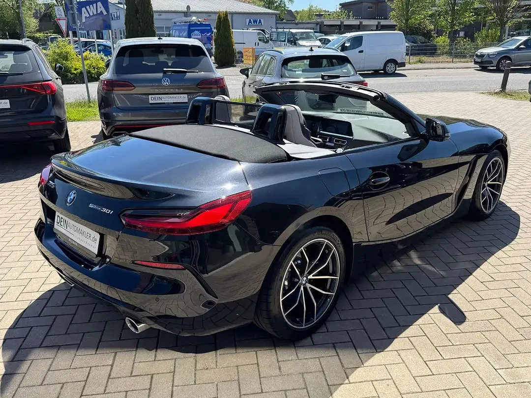 BMW Z4 - Thumbnail 8