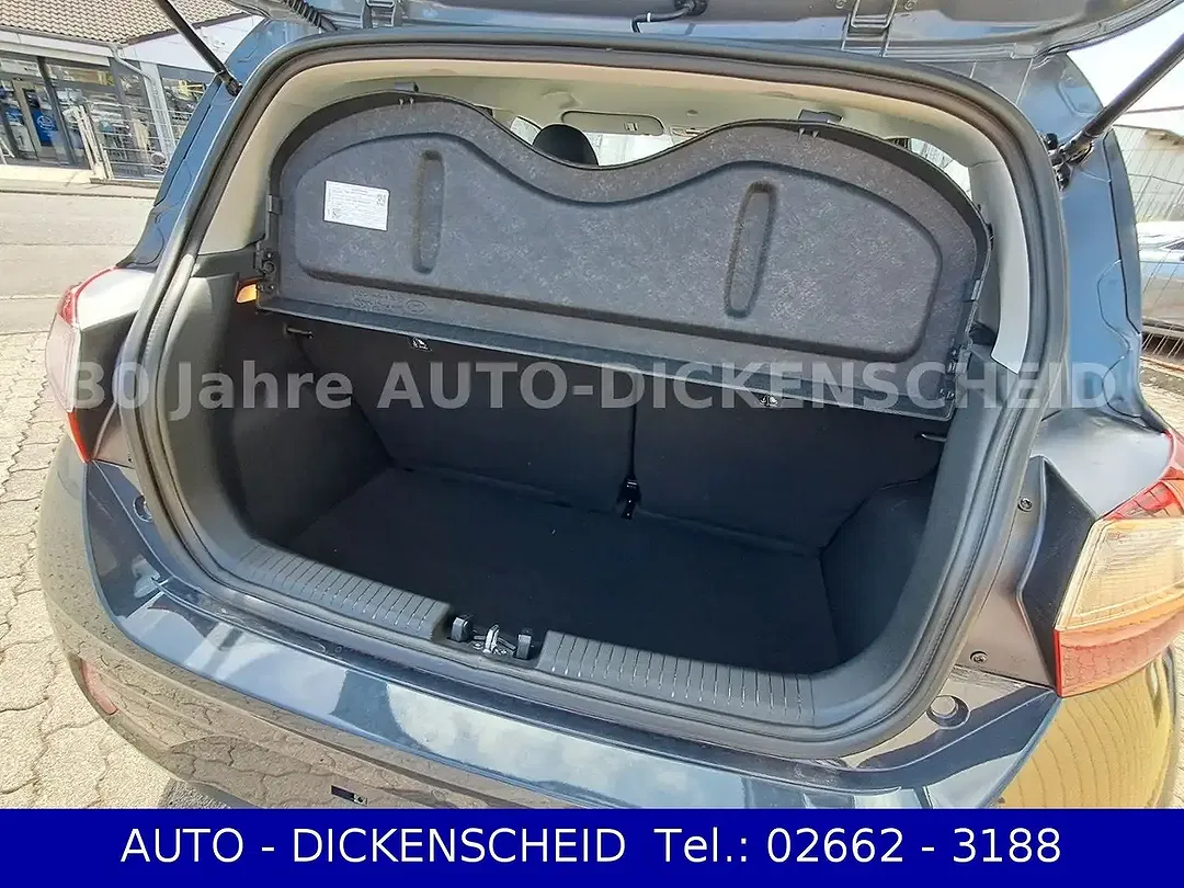 Hyundai i10 - Thumbnail 11