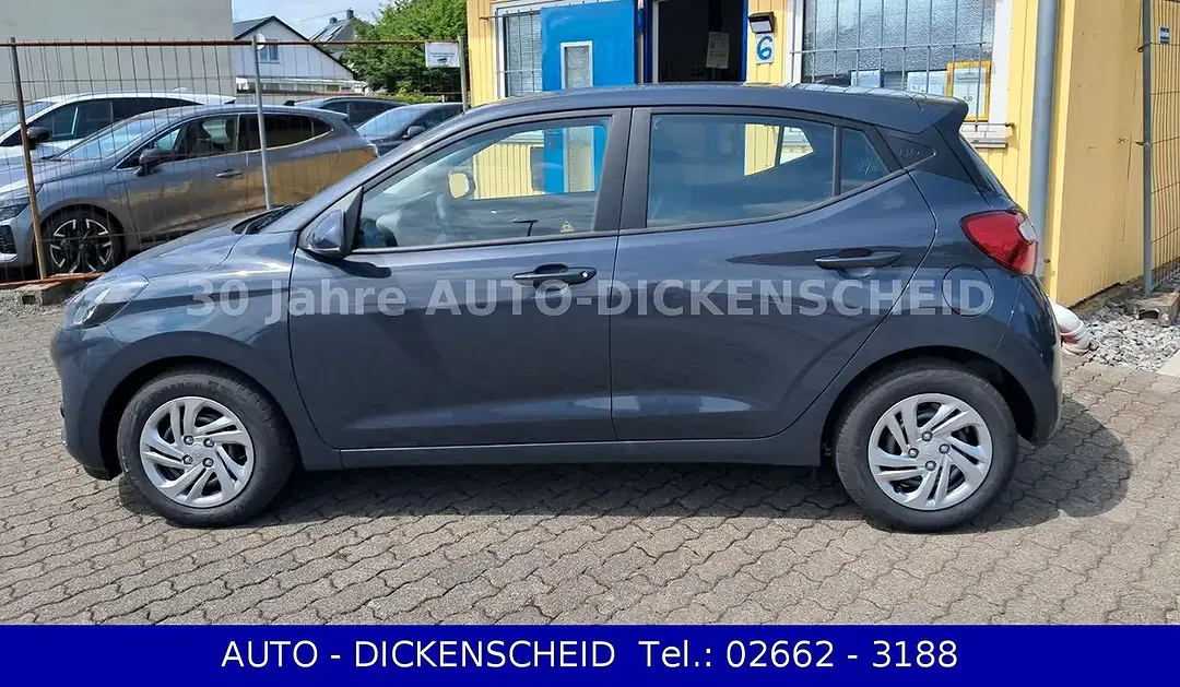 Hyundai i10 - Thumbnail 2