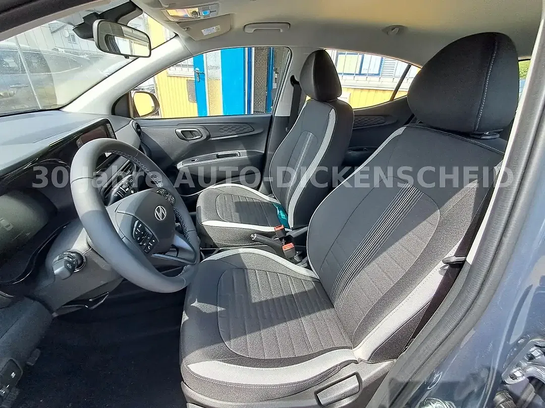 Hyundai i10 - Thumbnail 4