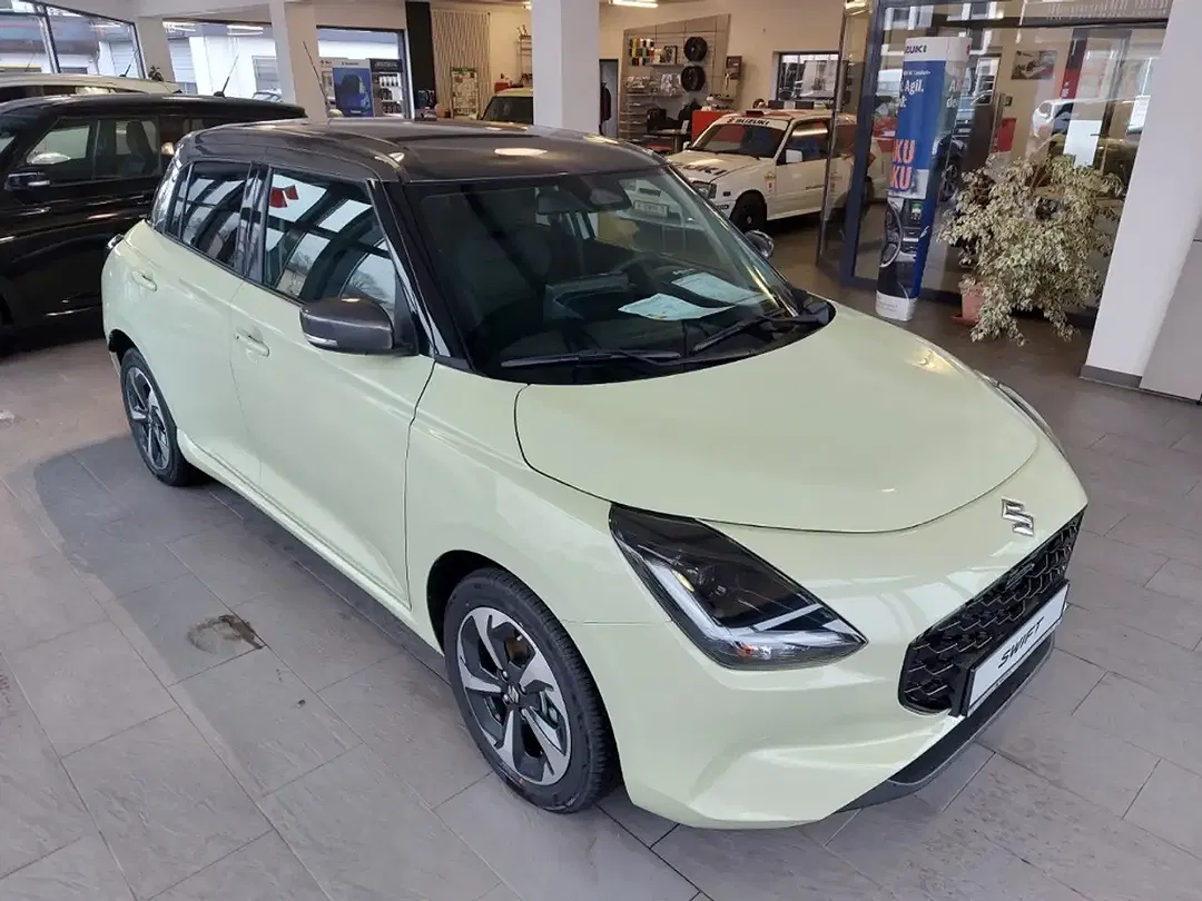 Suzuki Swift - Thumbnail 4