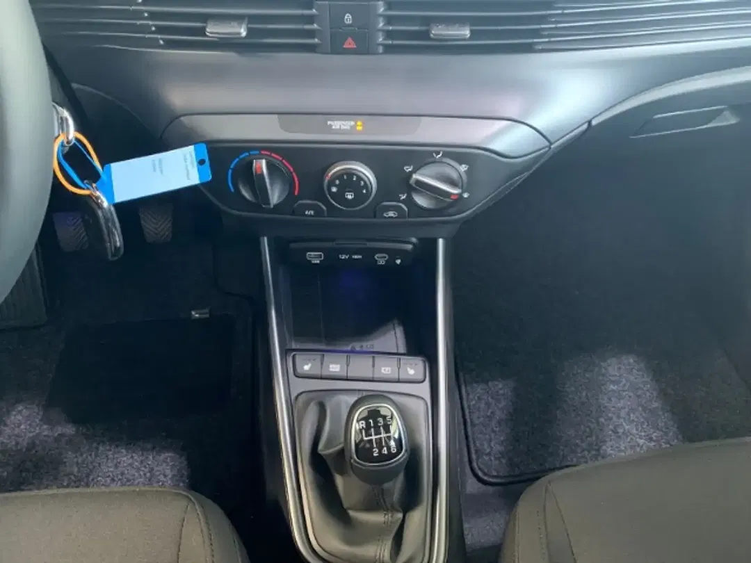 Hyundai i20 - Thumbnail 14