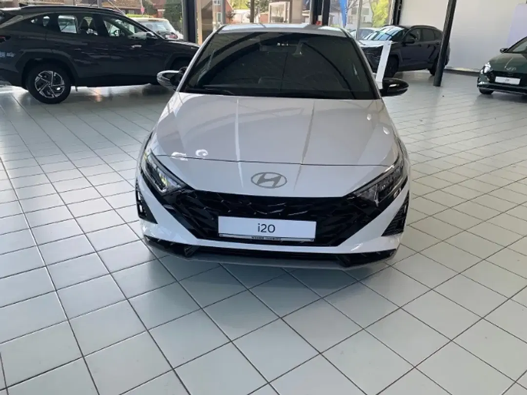 Hyundai i20 - Thumbnail 2