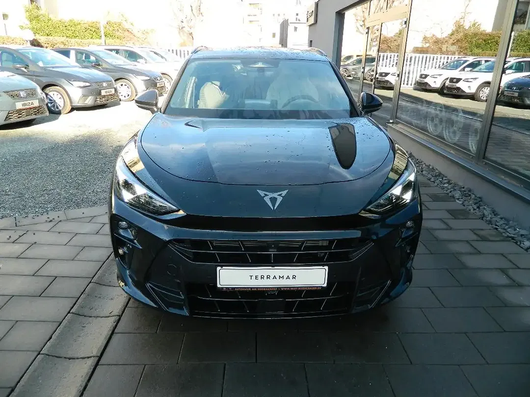 CUPRA Terramar - Thumbnail 2