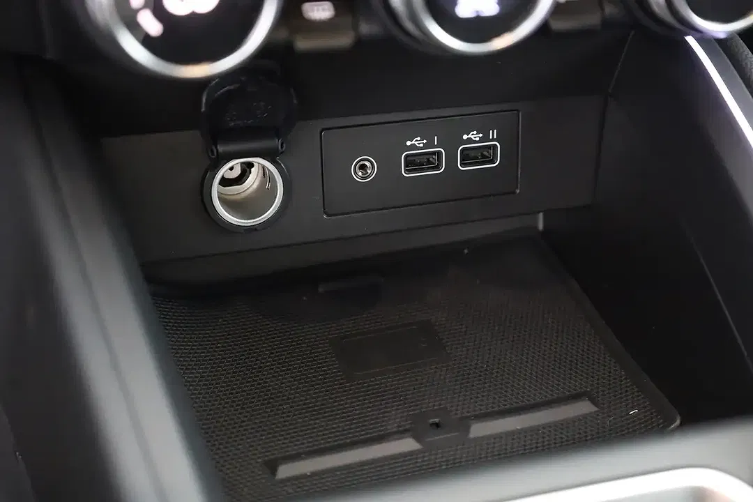 Renault Clio - Thumbnail 12