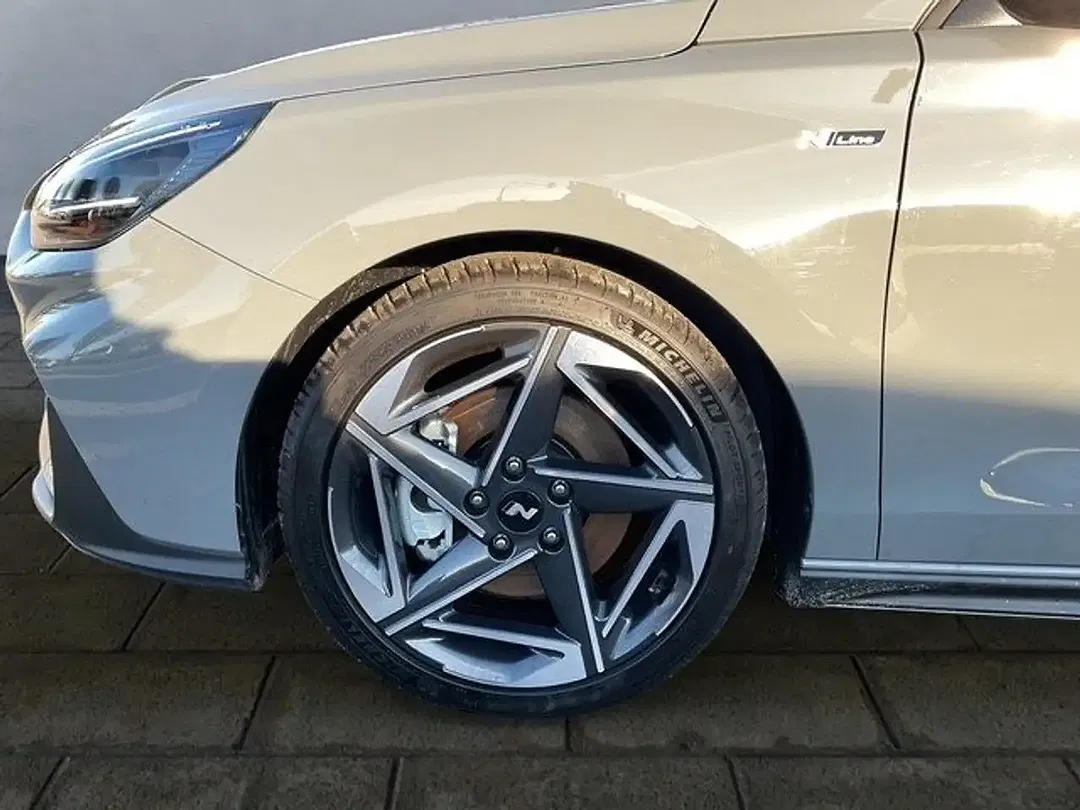 Hyundai i30 - Thumbnail 11