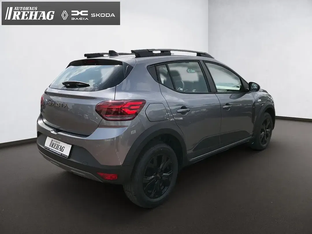 Dacia Sandero - Thumbnail 4