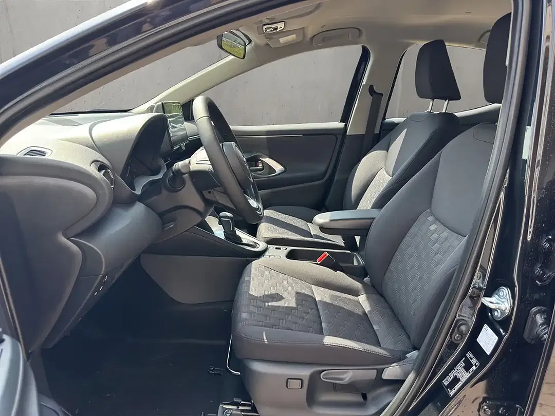 Mazda 2 - Thumbnail 9