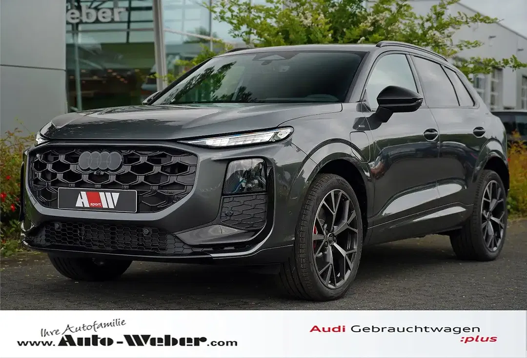 Audi Q3 - Thumbnail 1