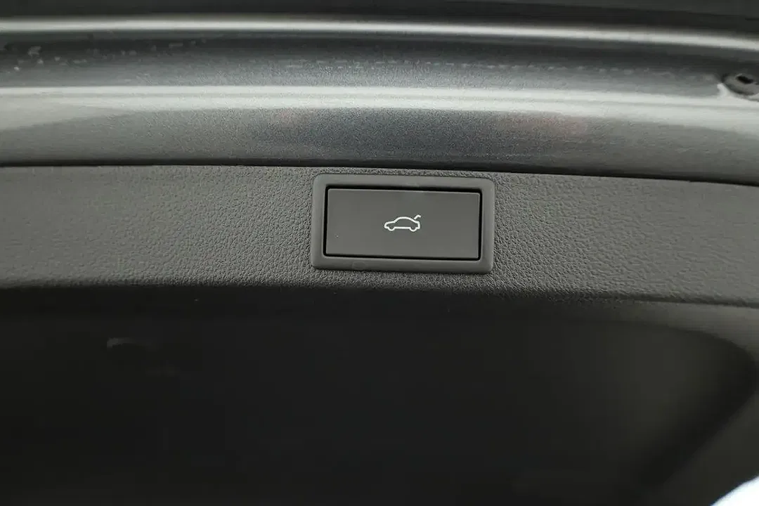 Skoda Octavia - Thumbnail 13