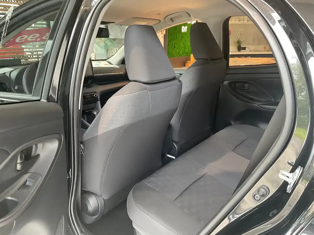 Toyota Yaris - Thumbnail 5