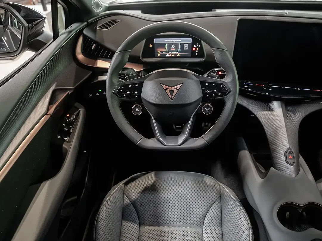 CUPRA Tavascan - Thumbnail 10
